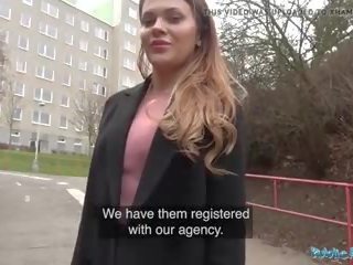 Publisks aģents krievi skūtsts vāvere fucked par sīknauda: porno 89