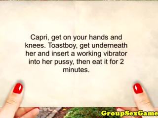 Capri anderson spelar vovvenutformar spel