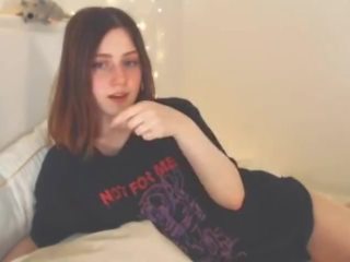 18 année vieux fille mastrubating sur webcam