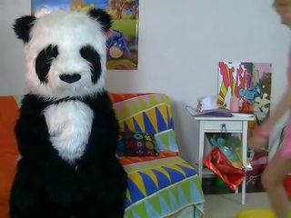 Panda karu sisse seks mänguasi xxx vid