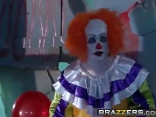 的brazzers - 脏 按摩师 - veruca 詹姆斯 和 法案 贝利