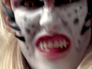 Kat herlo succubus demonas seksas scena pakartojimas g-mix