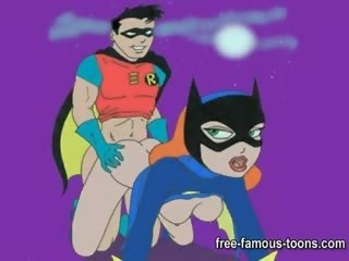 Batman cu femeia pisica și fata-liliac orgii